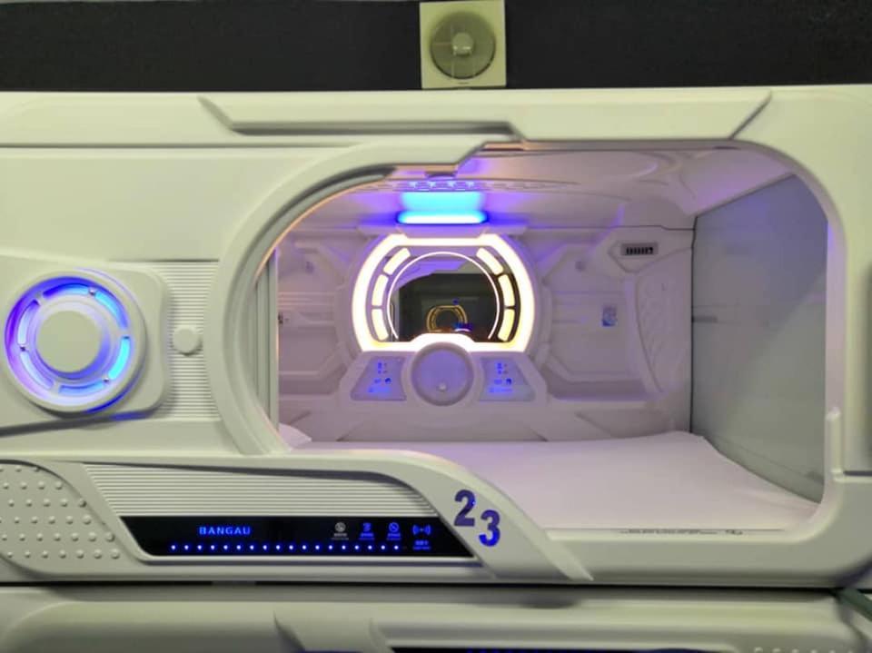 Bangau - Short Term Rest Area Capsule Hotel Sepang Luaran gambar