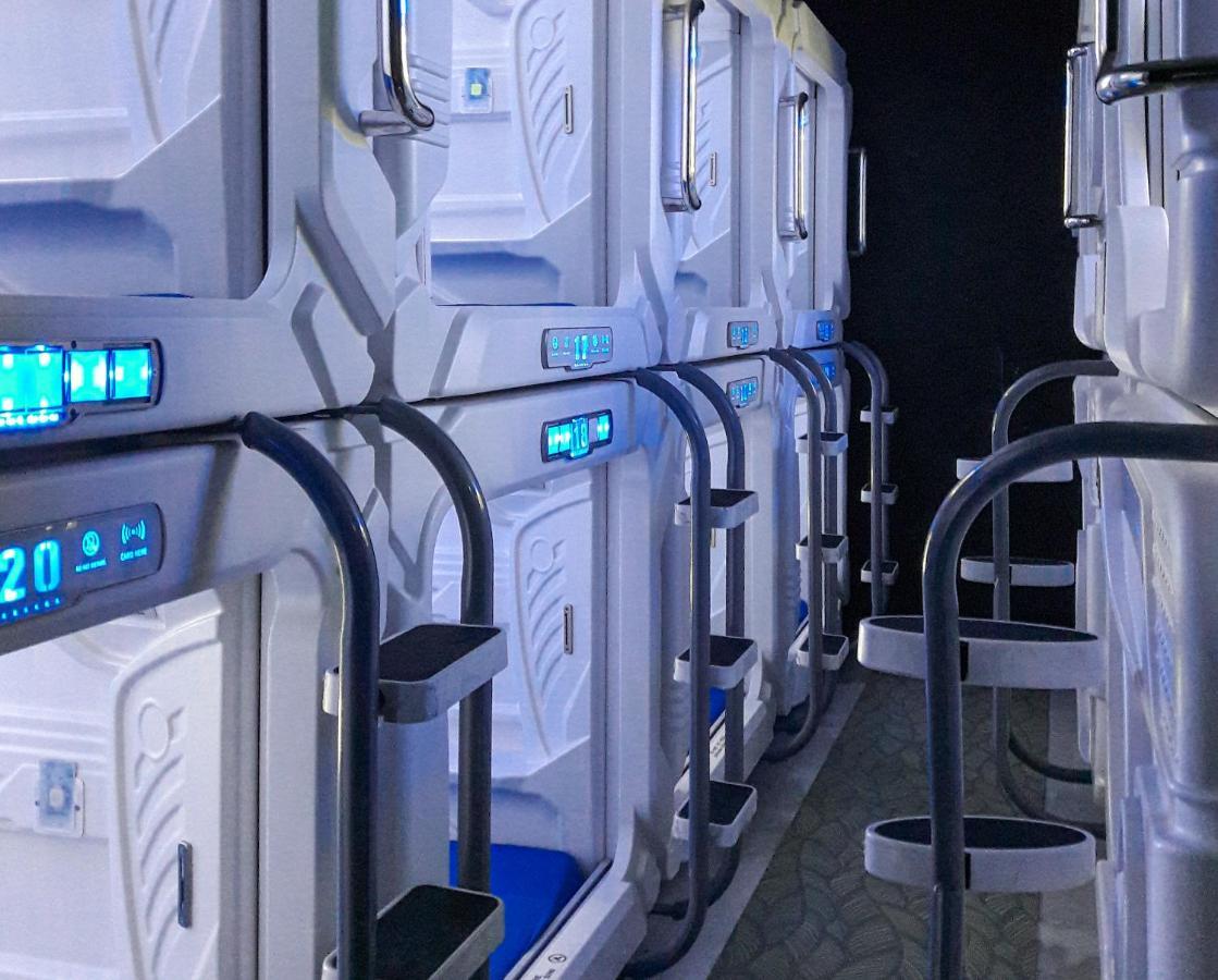 Bangau - Short Term Rest Area Capsule Hotel Sepang Luaran gambar